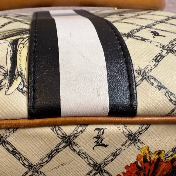 Vintage L.A.M.B. Bowler Handbag by Gwen Stefani - Picture 12 of 15